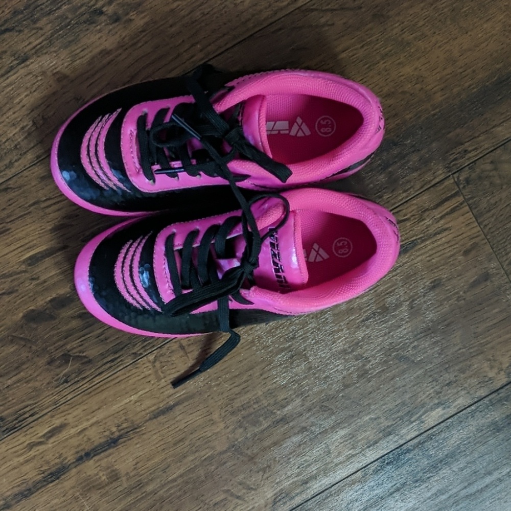 Vizari Soccer Cleats